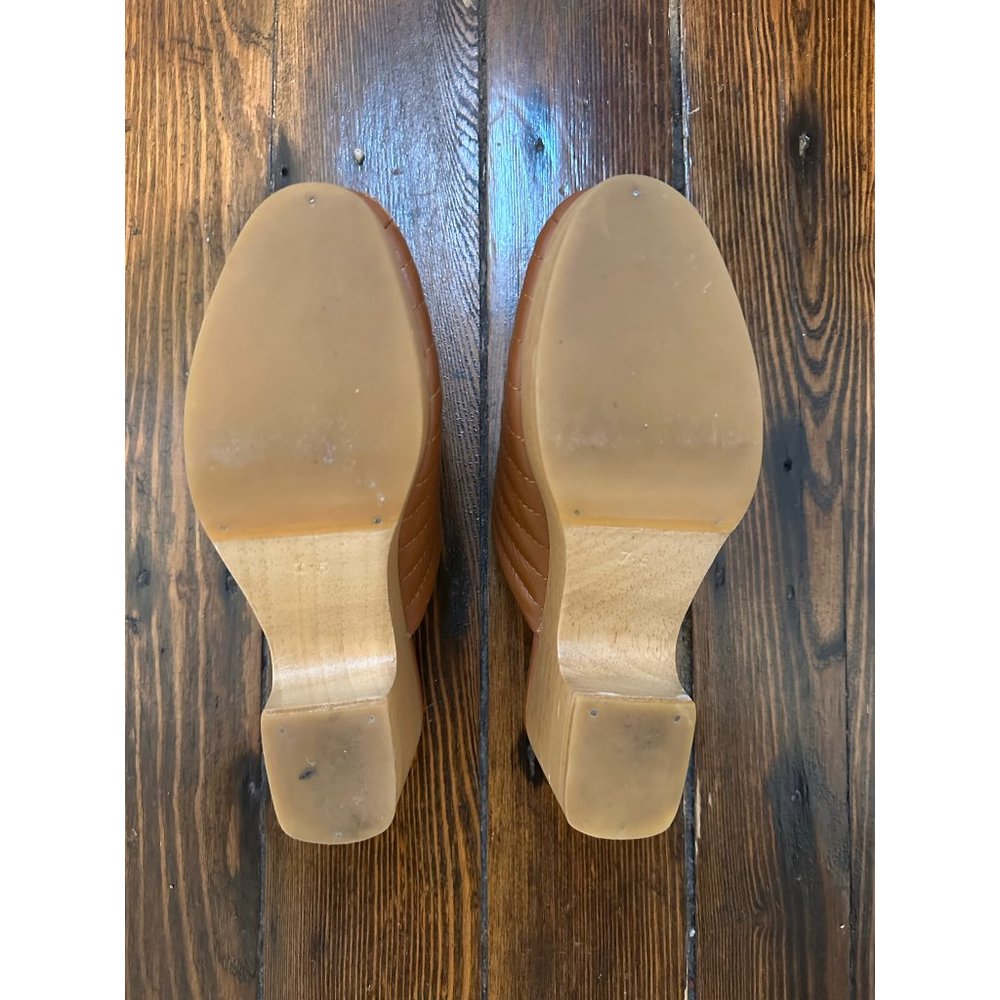 Beklina Ribbed Clog - Picture 3 of 4